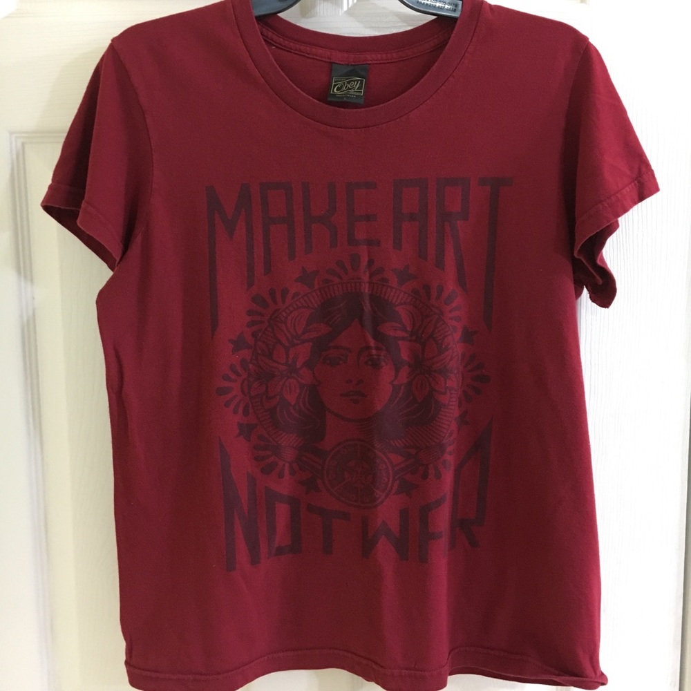 red graphic tee